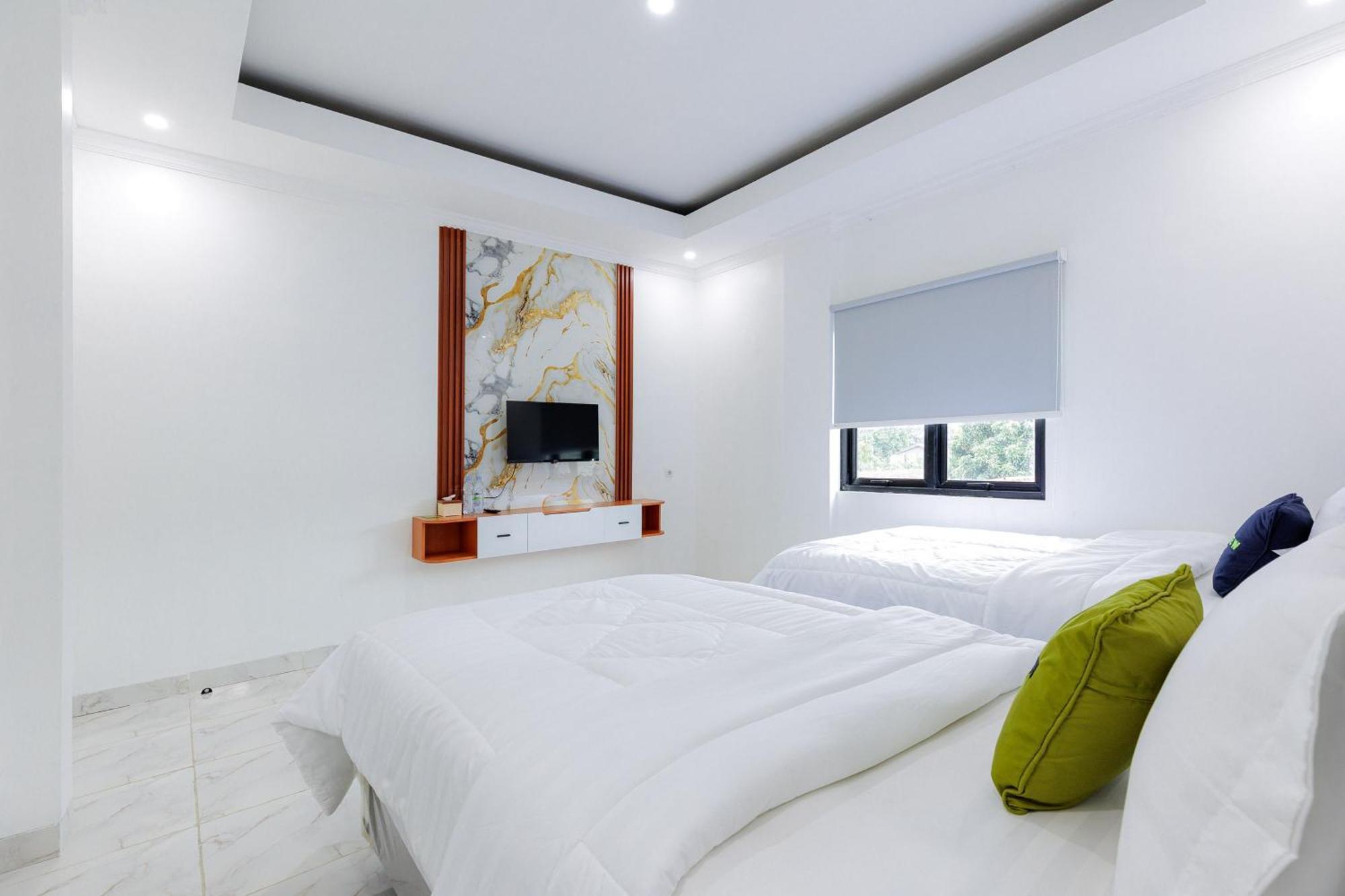 Urbanview Hotel Amira Syariah Bogor Pamoyanan Dış mekan fotoğraf