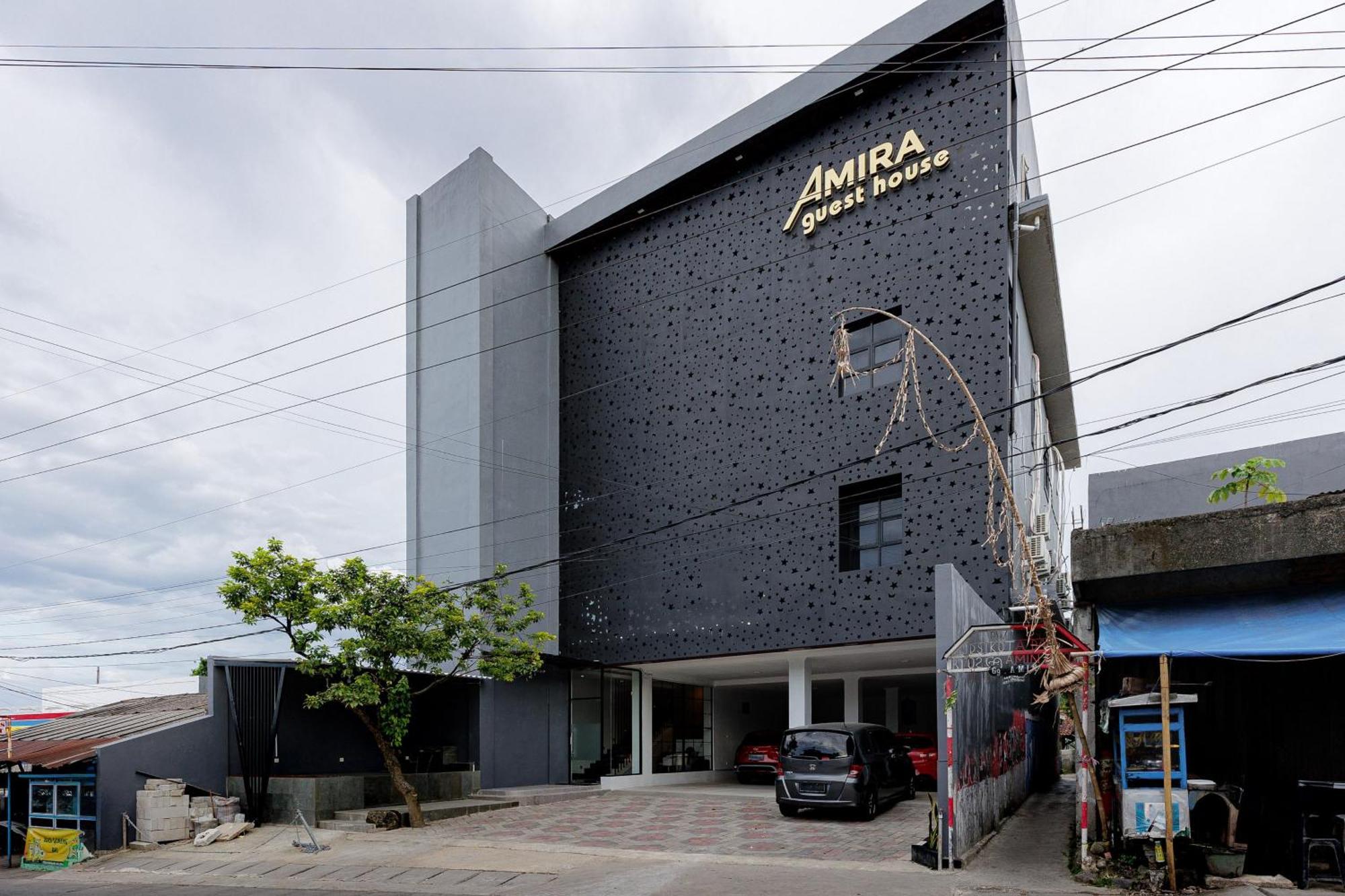 Urbanview Hotel Amira Syariah Bogor Pamoyanan Dış mekan fotoğraf