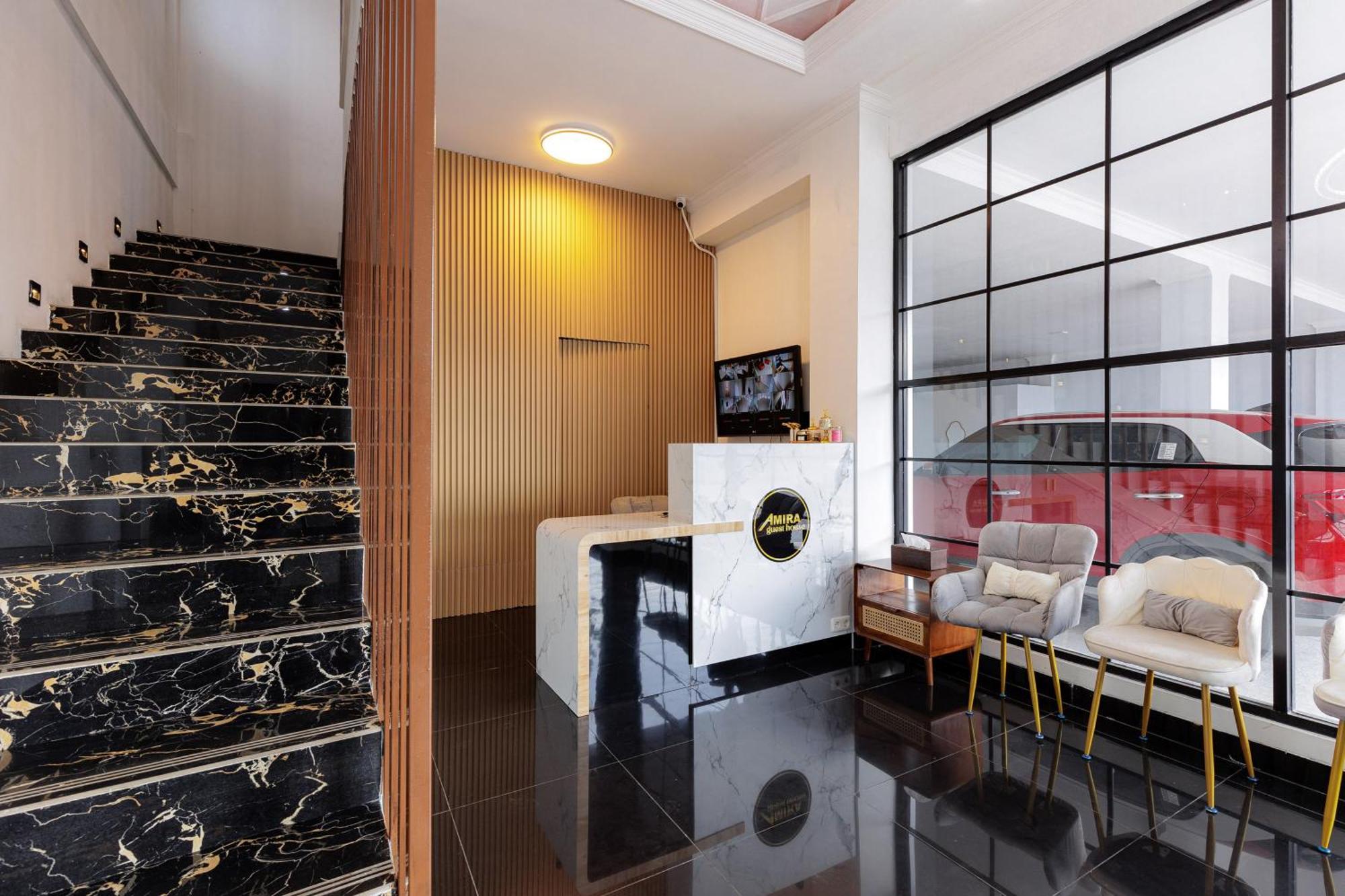 Urbanview Hotel Amira Syariah Bogor Pamoyanan Dış mekan fotoğraf